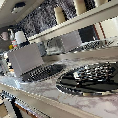 Virginia Hotel Сиракуза Екстериор снимка